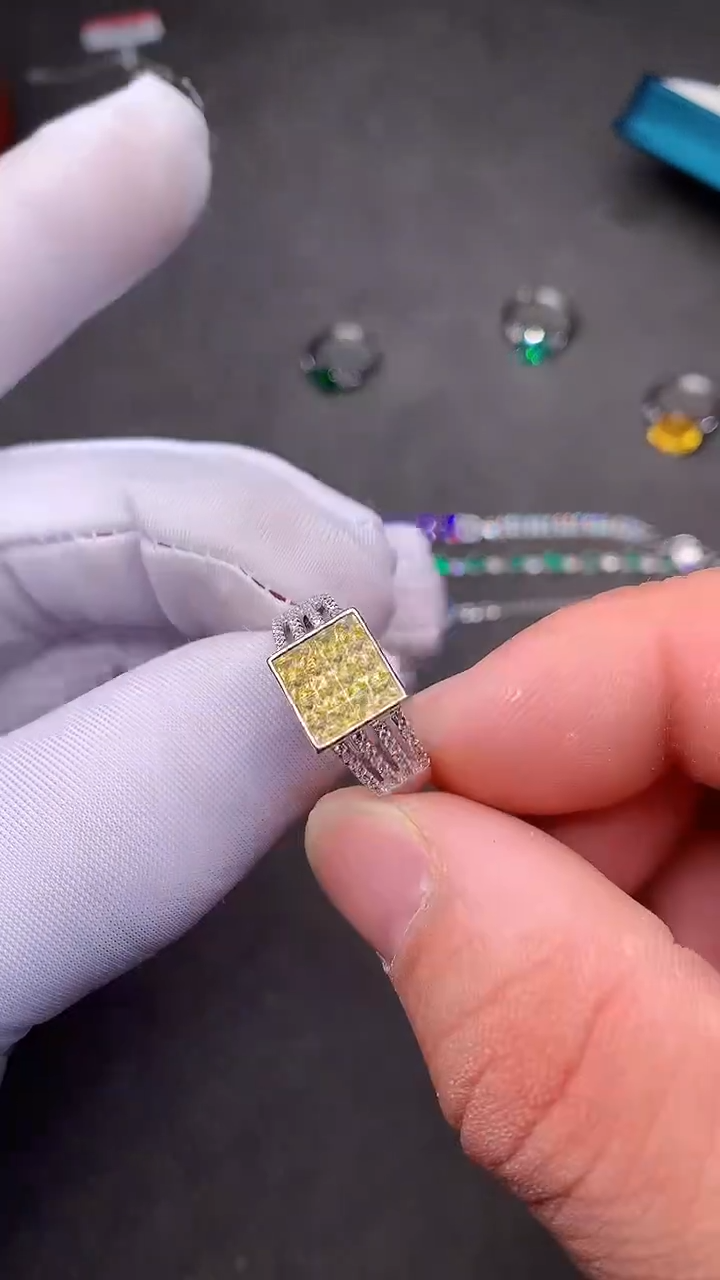 【闪购商品】彩色蓝宝石戒指银S925镶嵌······