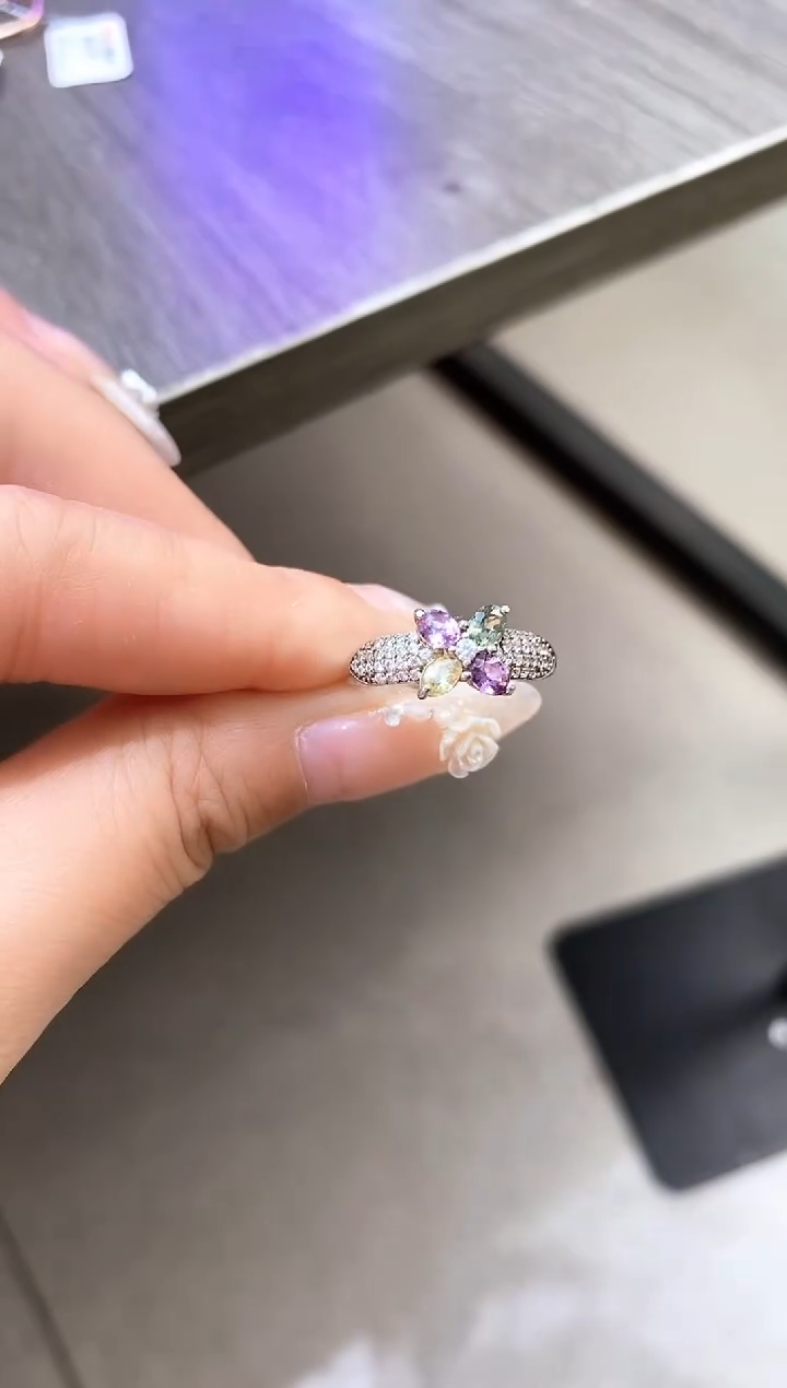 【闪购商品】彩色蓝宝石戒指银S925镶嵌天然蓝宝石戒指