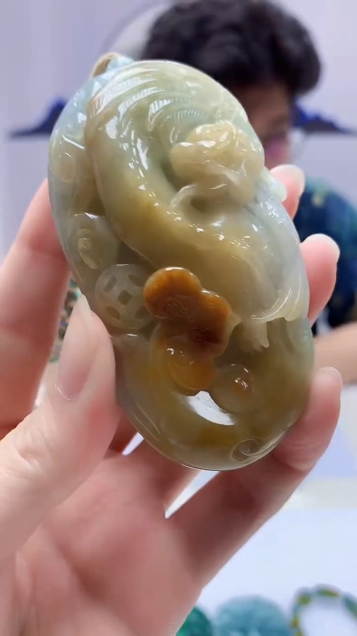 【闪购商品】定制翡翠未镶嵌4688zm-毛货挂件手把150