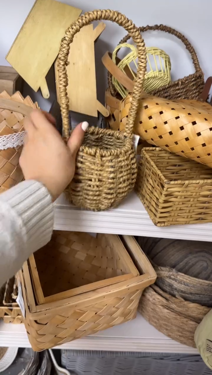 月***贝微瑕捡漏手编小篮子