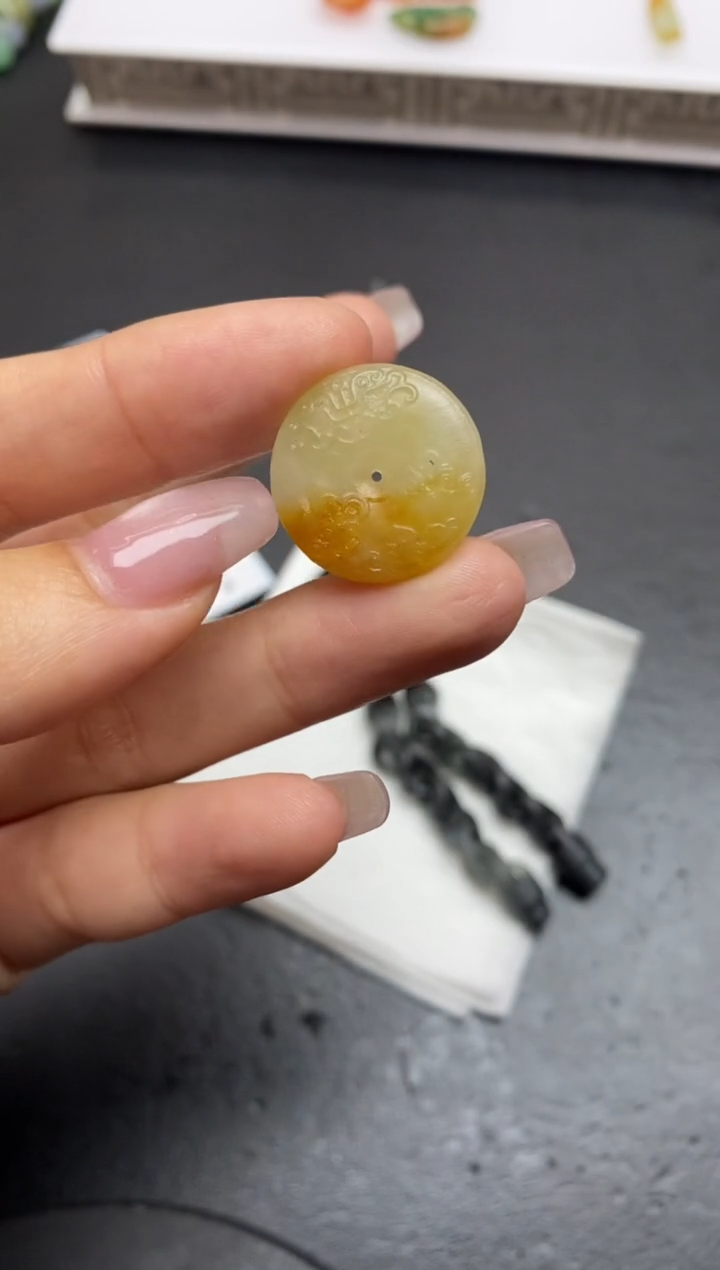 【闪购商品】定制翡翠未镶嵌翡翠毛货~