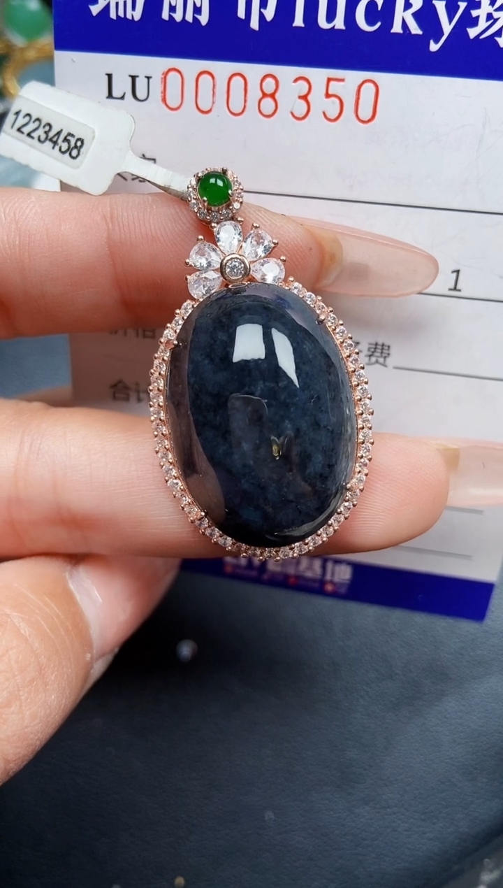 【闪购商品】翡翠颈饰银S925镶嵌8350