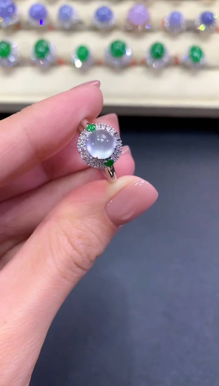 【闪购商品】翡翠戒指18K金镶嵌a105
