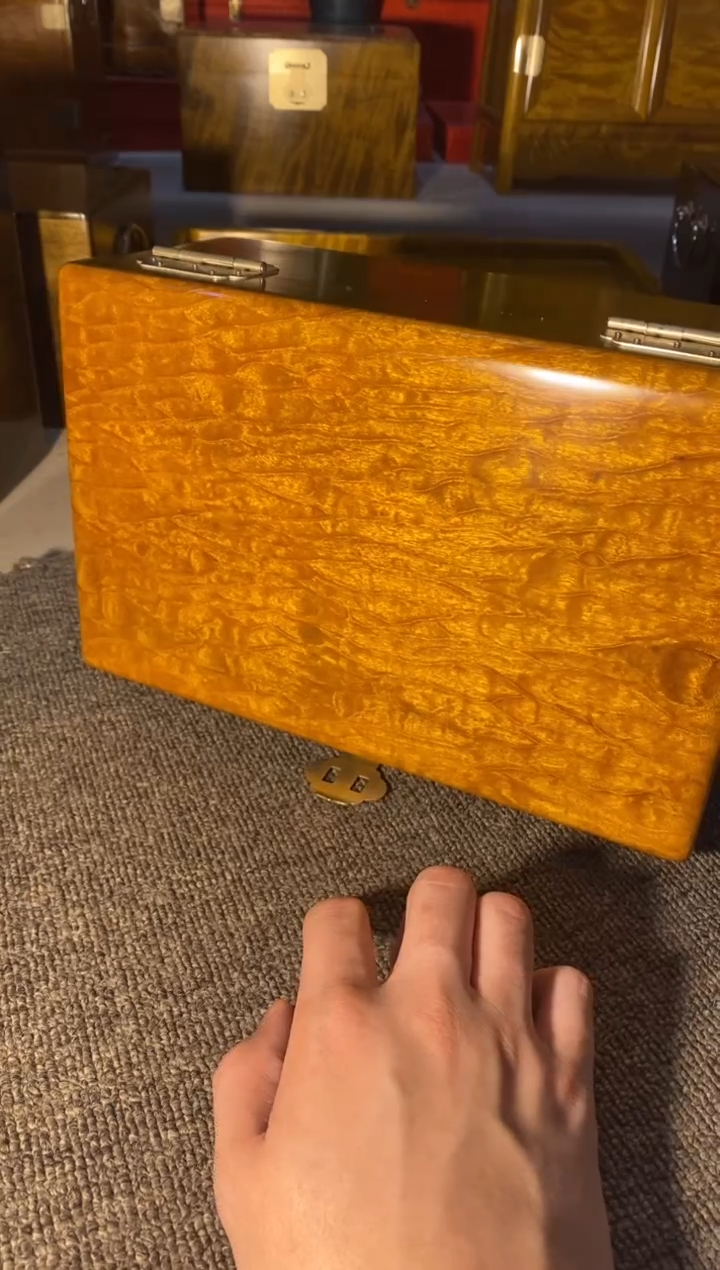 【闪购商品】金丝楠木艺金丝楠首饰盒F5