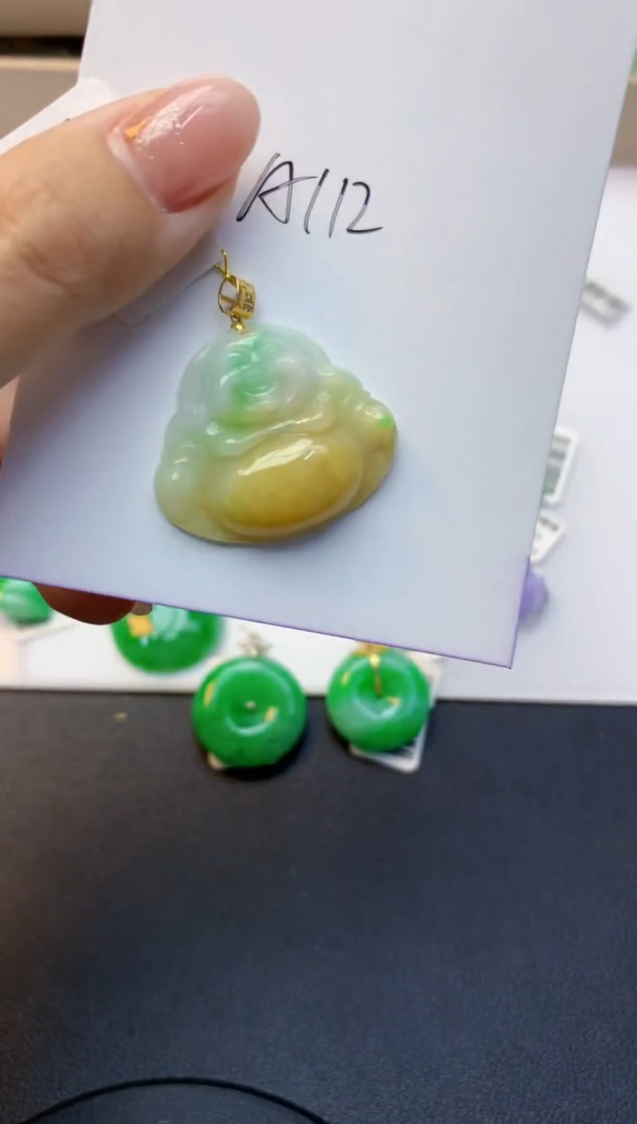 颈饰18K金镶嵌翡翠天然A货缅甸翡翠百元以上9元证书费自理