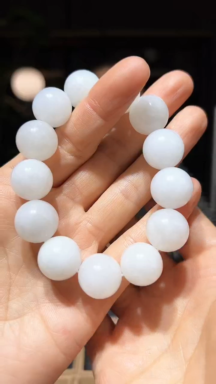 【闪购商品】和田玉手串未镶嵌16+圆珠