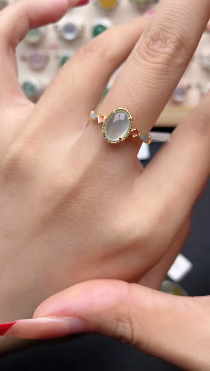 【闪购商品】翡翠戒指银S925镶嵌一物一证一礼盒