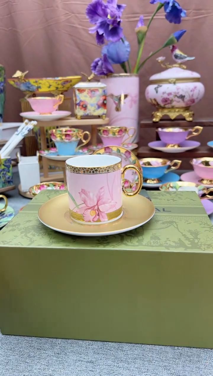 【闪购商品】自然写生粉金礼盒装