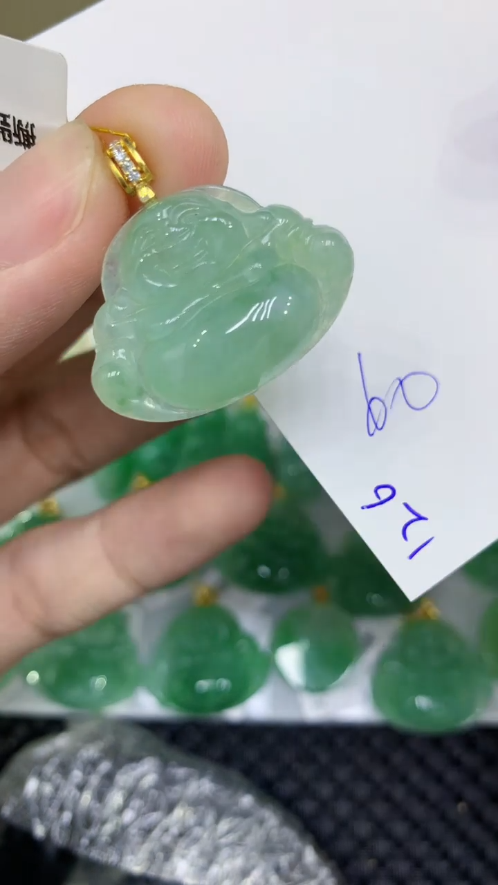 颈饰未镶嵌翡翠缅甸A货翡翠