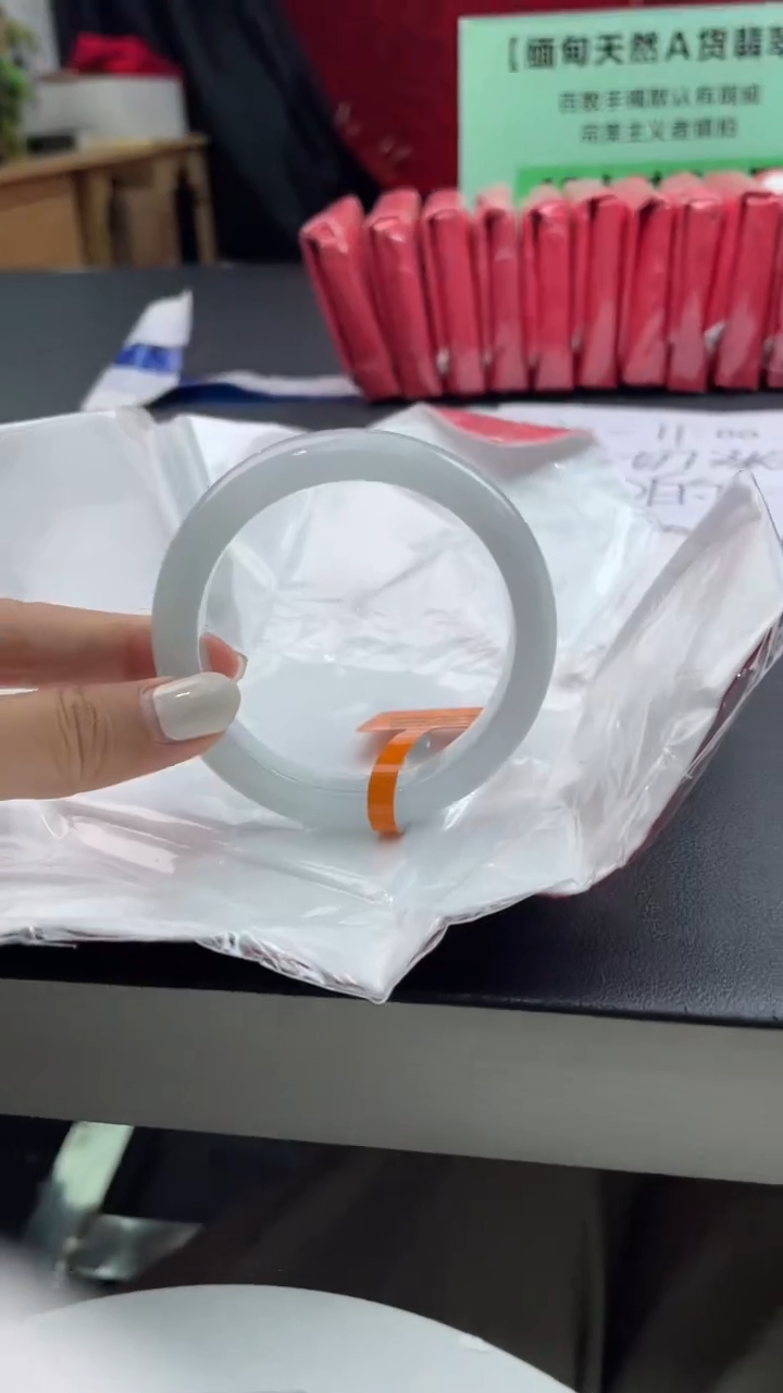 【闪购商品】翡翠手镯未镶嵌2翡翠手镯