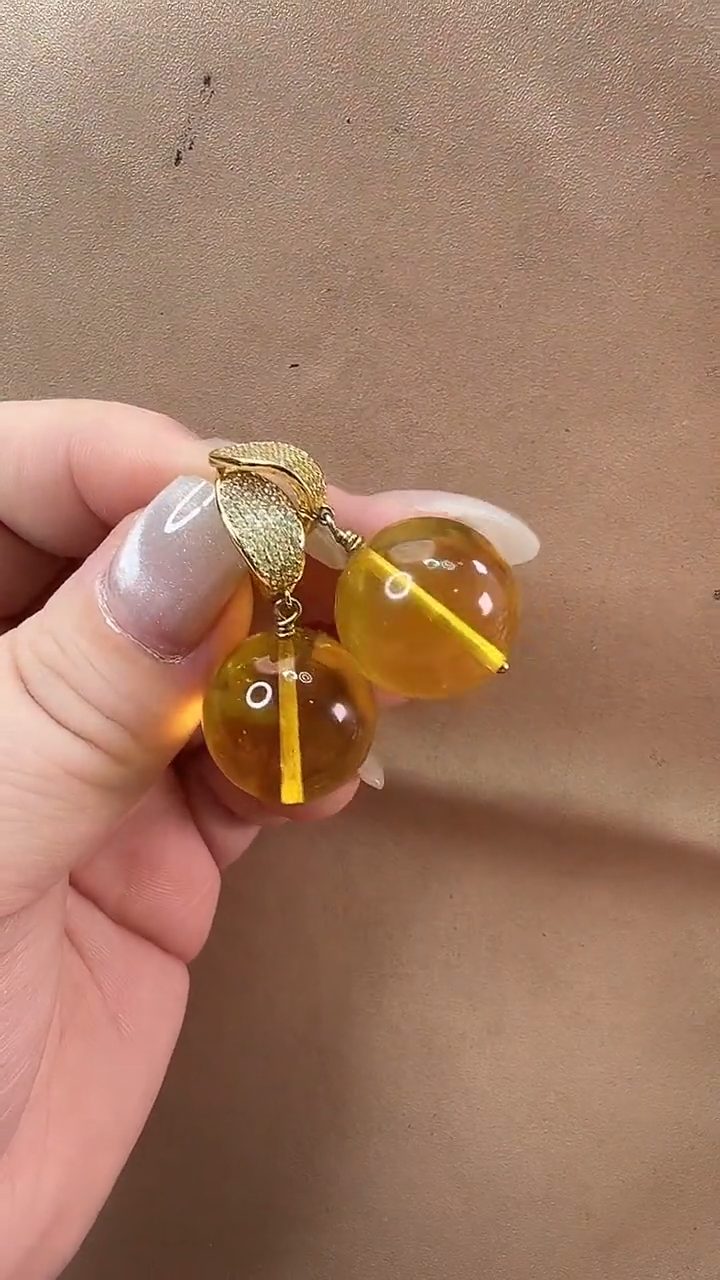 琥珀颈饰未镶嵌耳环