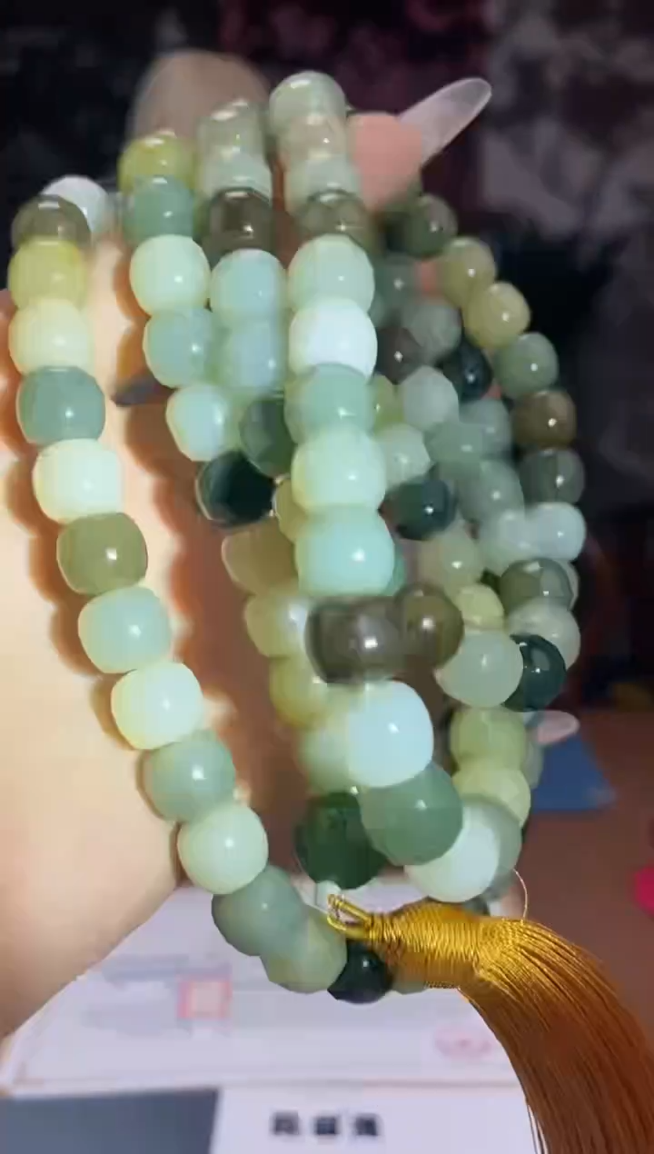 和田玉未镶嵌颈饰A988