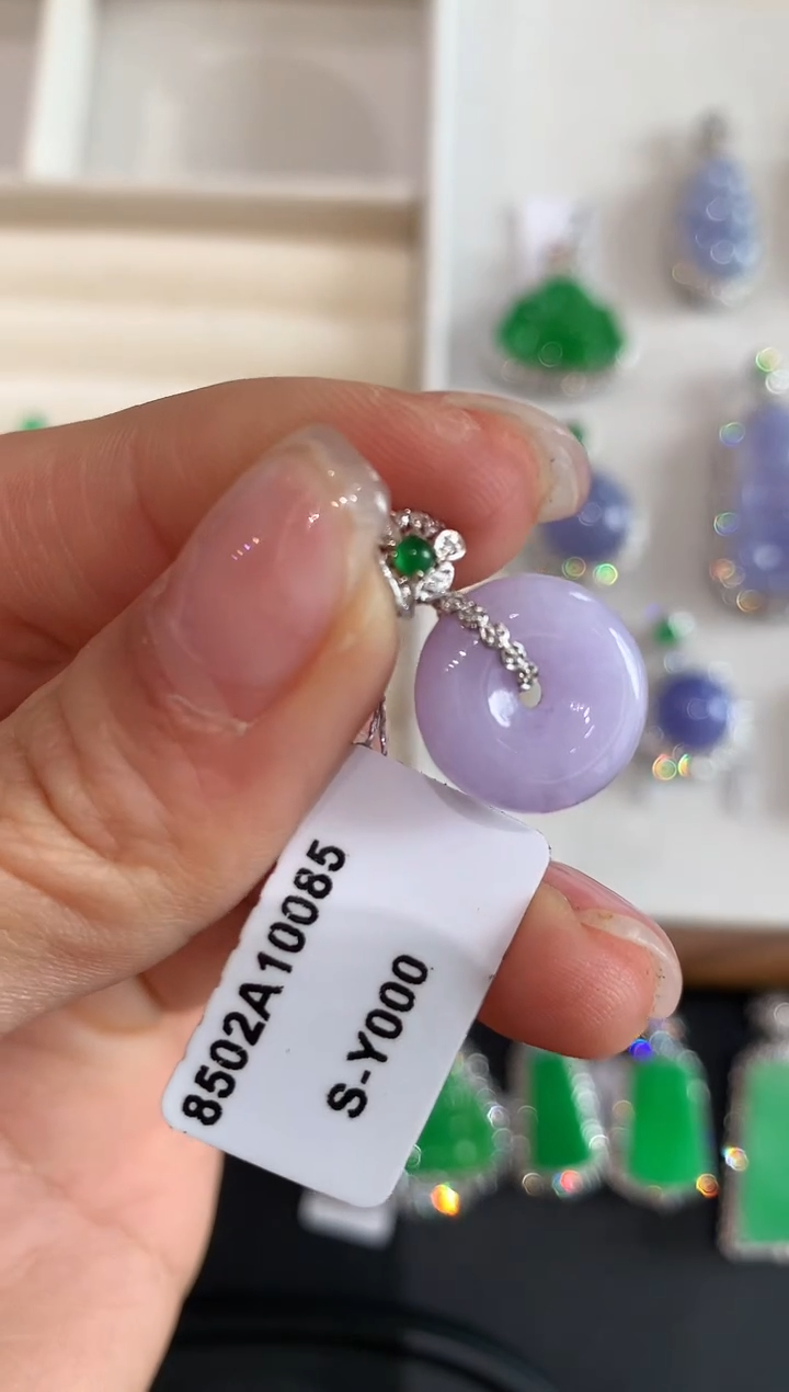 【闪购商品】翡翠吊坠(不含链)18K金镶嵌4218