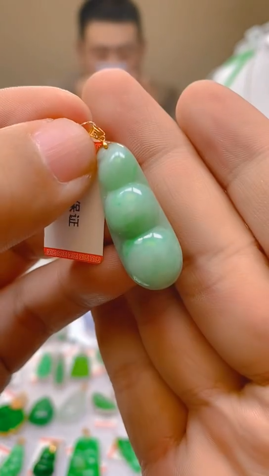 【闪购商品】翡翠颈饰18K金镶嵌新号开播，全场乱卖