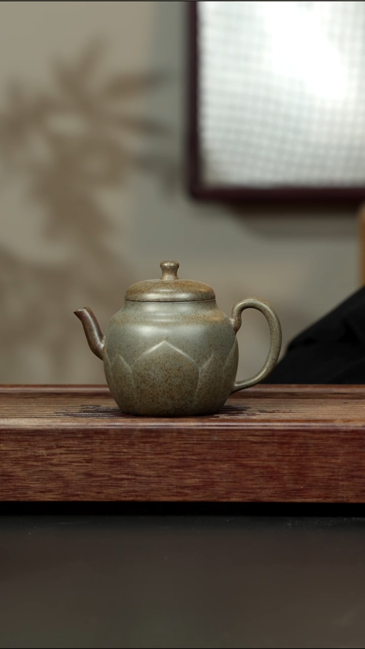 茶壶紫砂蟹壳青柴烧 宫灯
