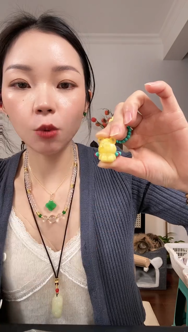 【闪购商品】琥珀颈饰未镶嵌A350AAAAA
