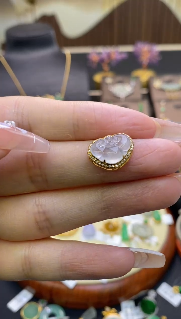 【闪购商品】翡翠颈饰18K金镶嵌净货12400