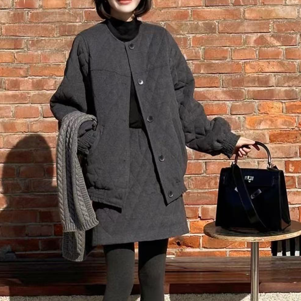 【苗姐优选】白鸭绒菱形格加绒短款羽绒服短裙两件套26117