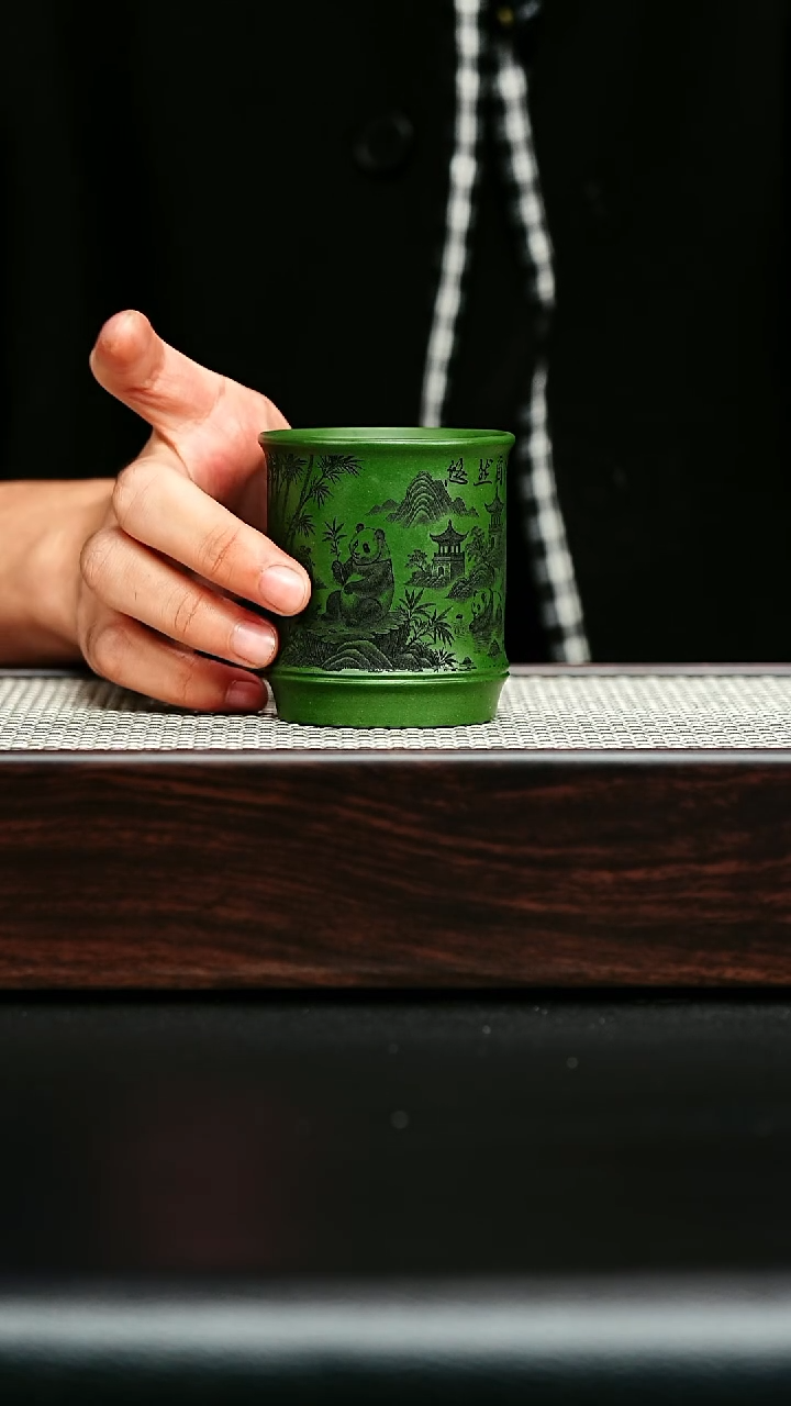 茶杯紫砂宜兴紫砂 主人杯 熊猫竹节 绿泥 任家娟 h214