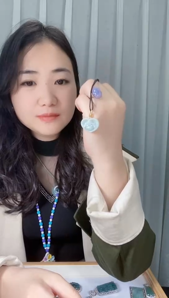【闪购商品】翡翠颈饰未镶嵌...........