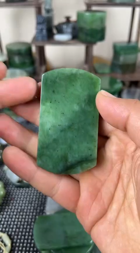 【闪购商品】和田玉珠宝半成品未镶嵌牌子