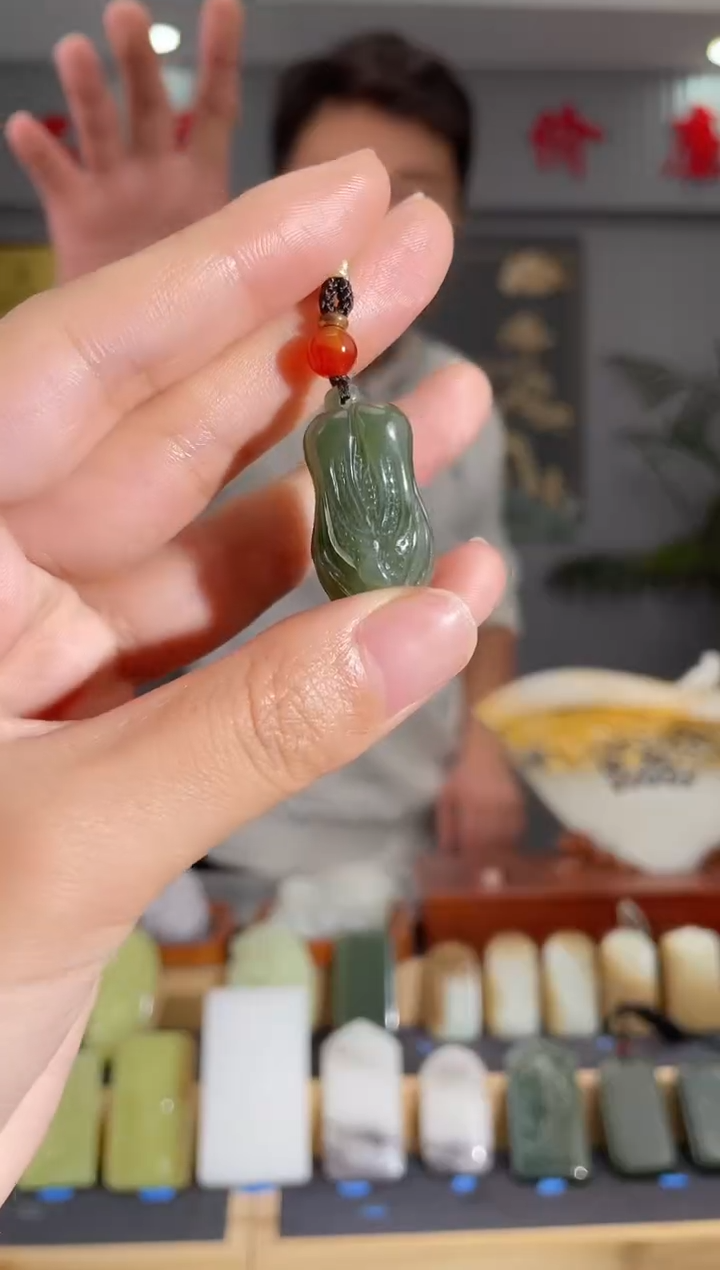 【闪购商品】和田玉颈饰未镶嵌拍一发一 多样性发货