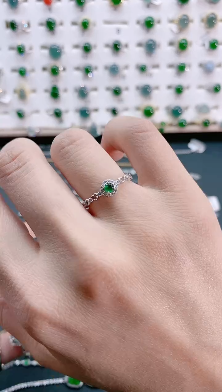 【闪购商品】翡翠戒指银S925镶嵌天然翡翠