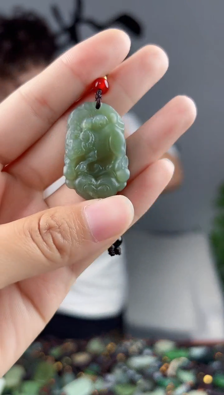 颈饰未镶嵌和田玉拍一发一，多样性发货