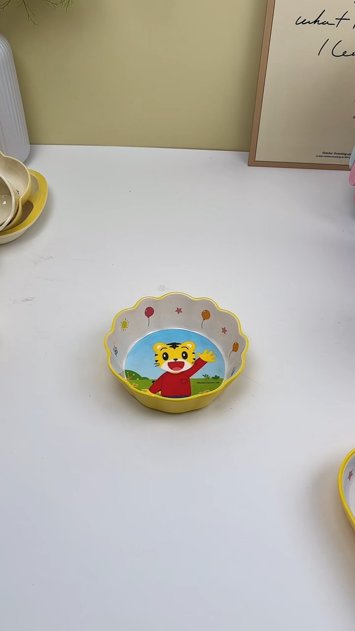 密胺巧虎小号花边碗，五折优惠