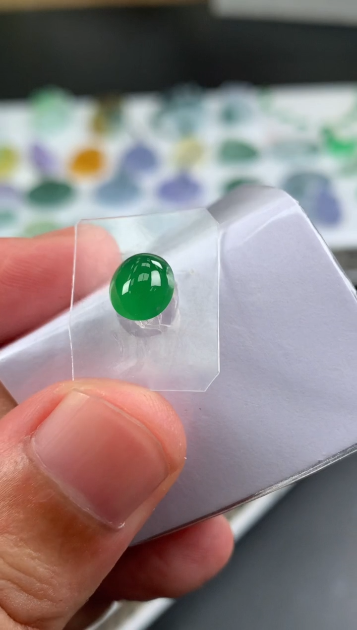 【闪购商品】定制翡翠未镶嵌翡翠