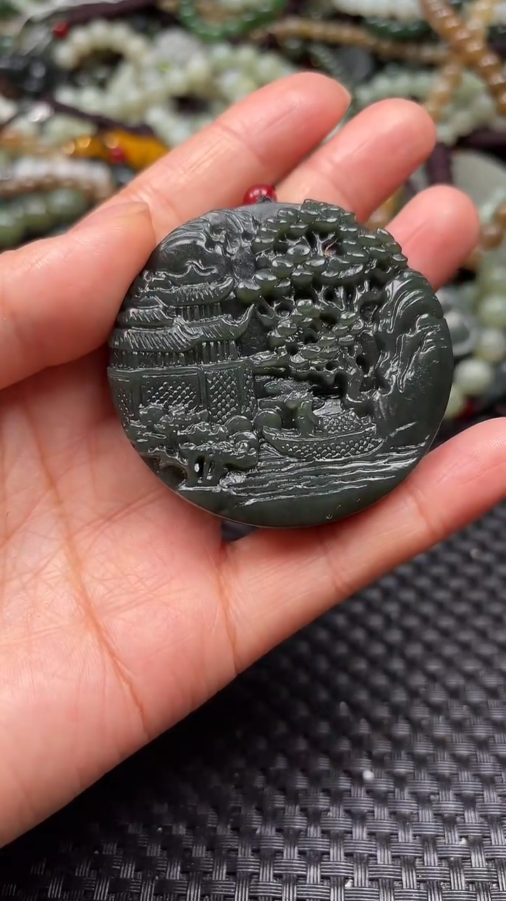 【闪购商品】和田玉颈饰未镶嵌.