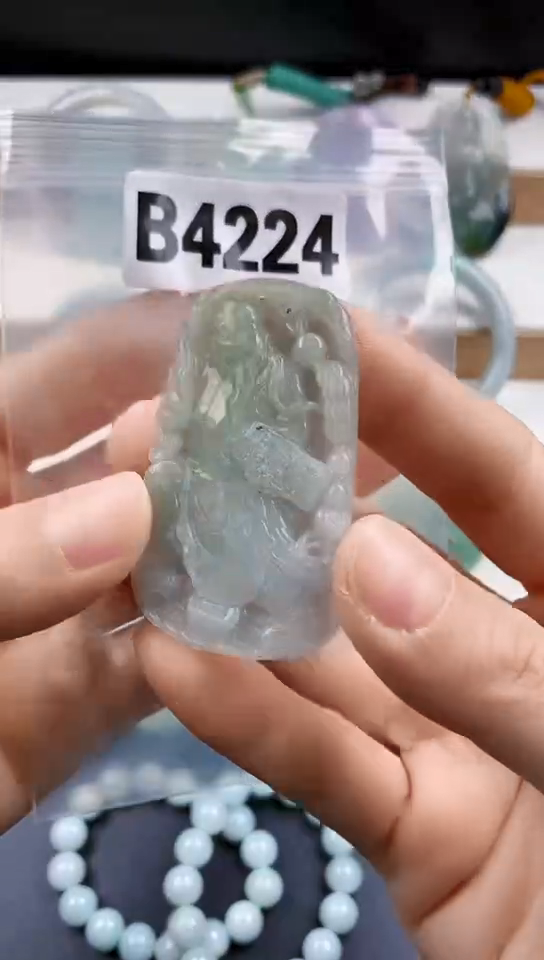 颈饰未镶嵌翡翠天然翡翠吊坠挂件