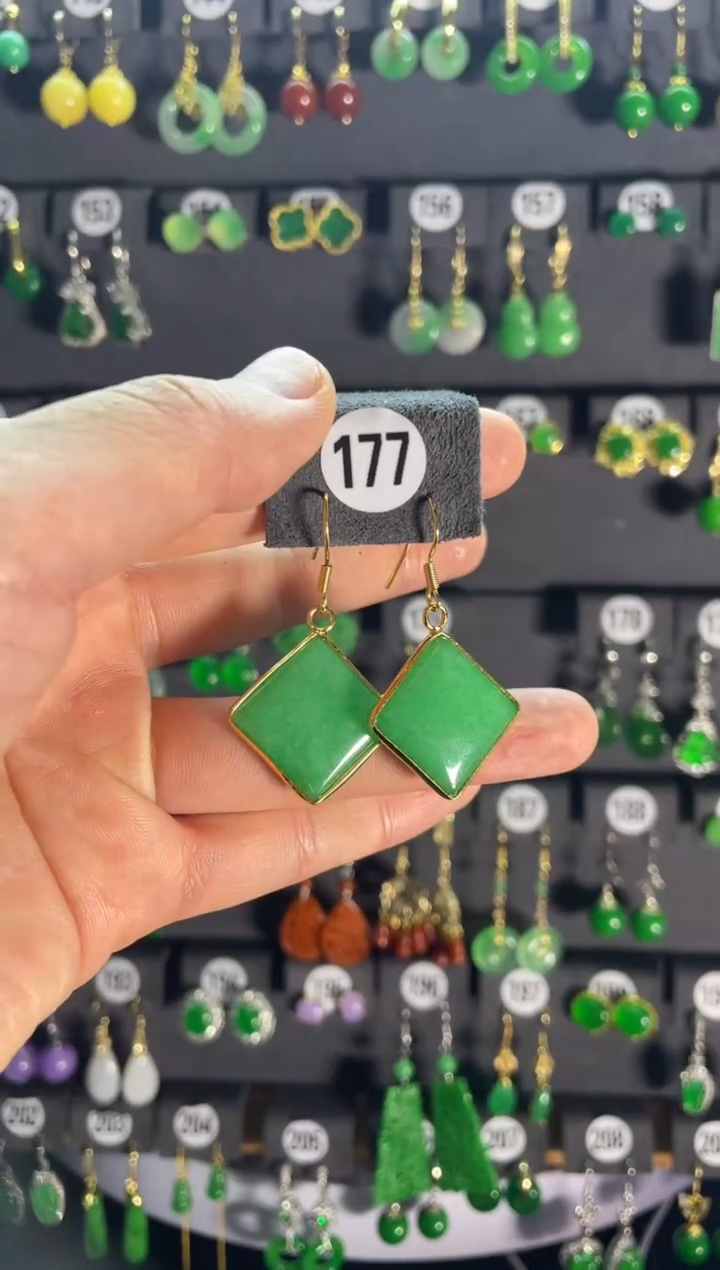 【闪购商品】翡翠颈饰银S925镶嵌177....
