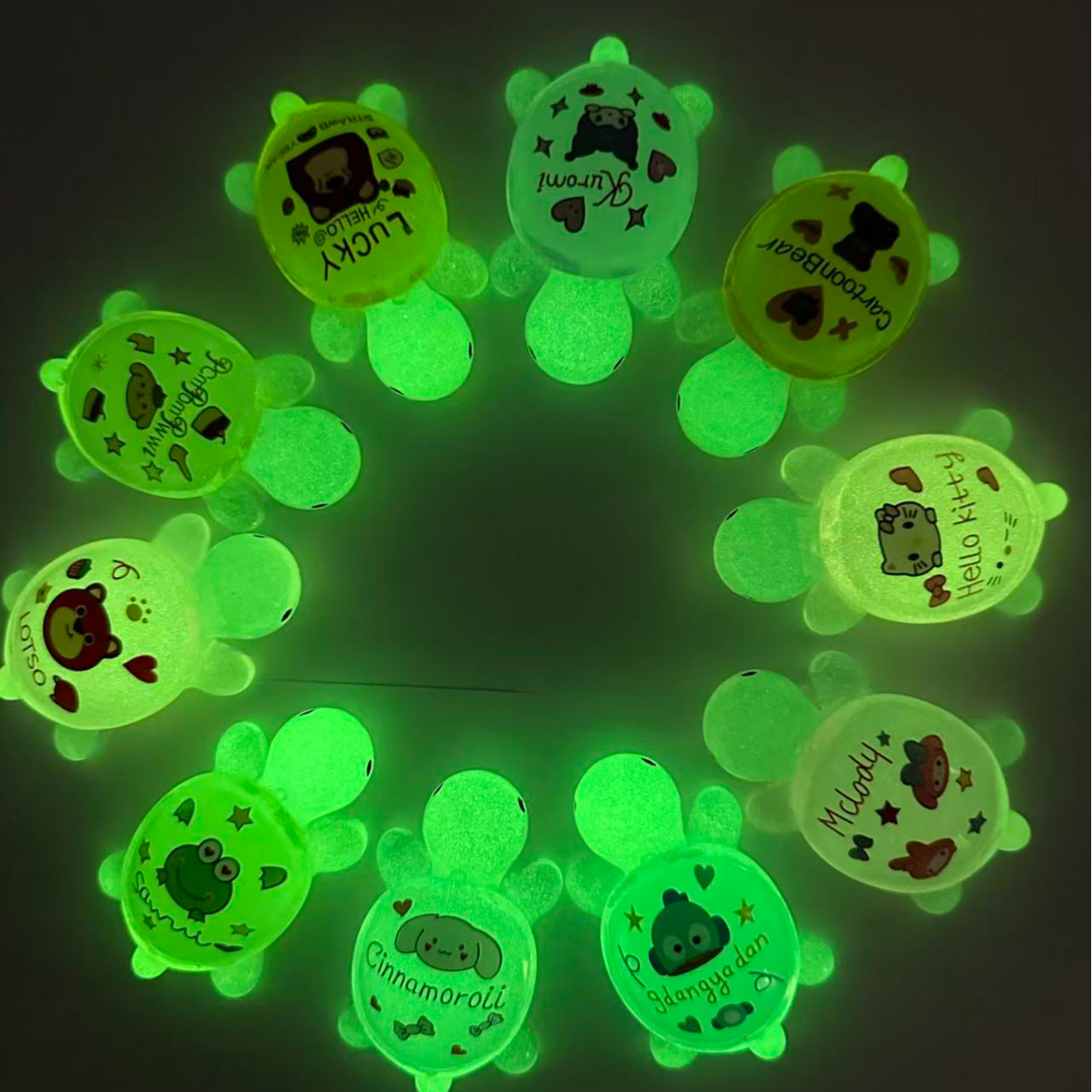 【8.6cm三丽鸥高透夜光巨无霸】树脂摆件乌龟