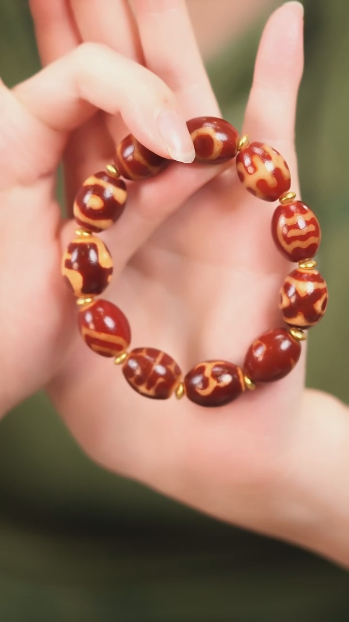 玛瑙/玉髓（覆膜）颈饰未镶嵌传世珠宝