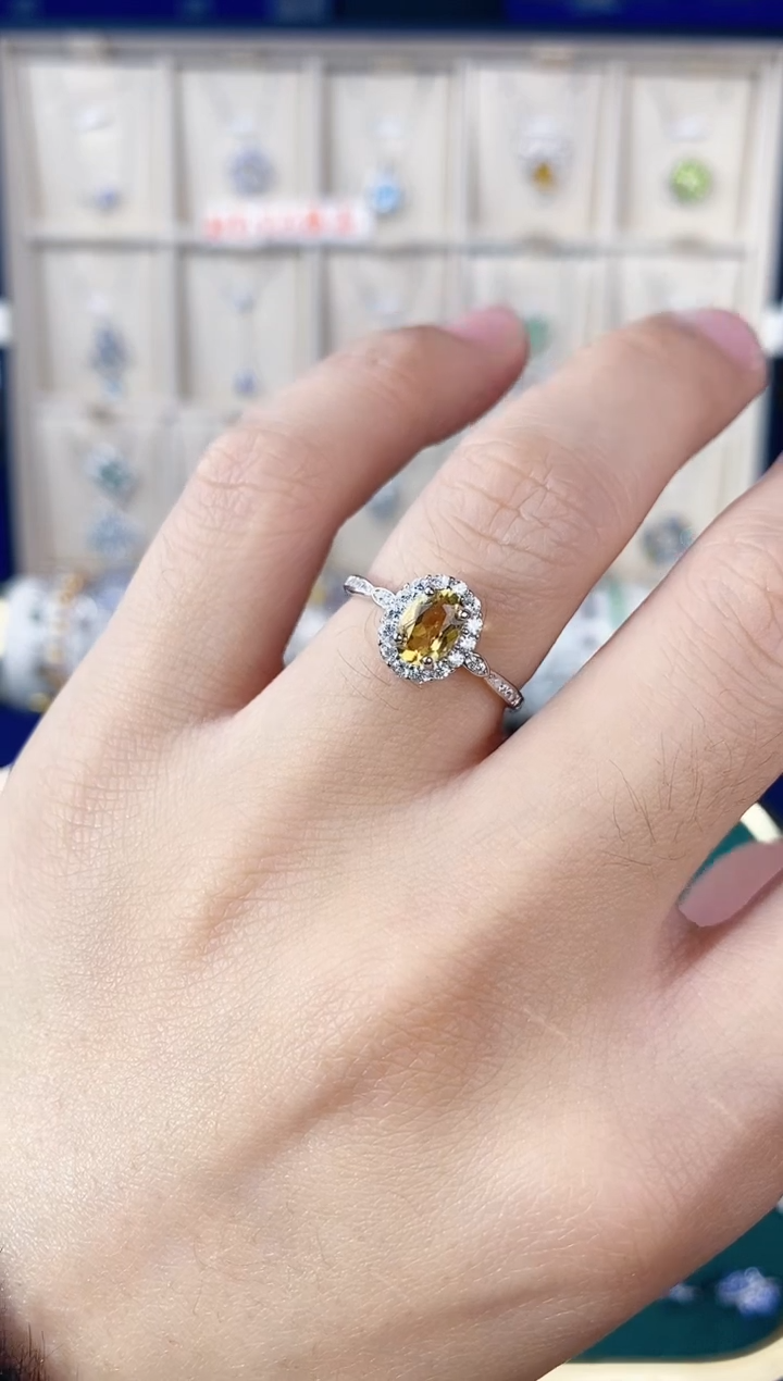 【闪购商品】黄晶戒指银S925镶嵌带证书