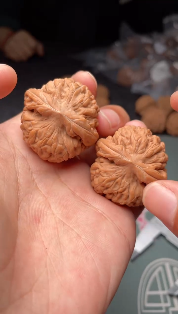 把件文玩核桃a132  莲花  36尺