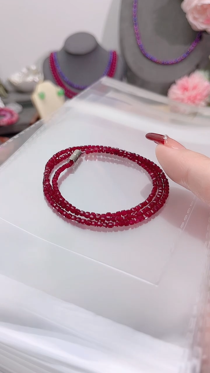 银S925镶嵌手链红宝石三圈姨妈99