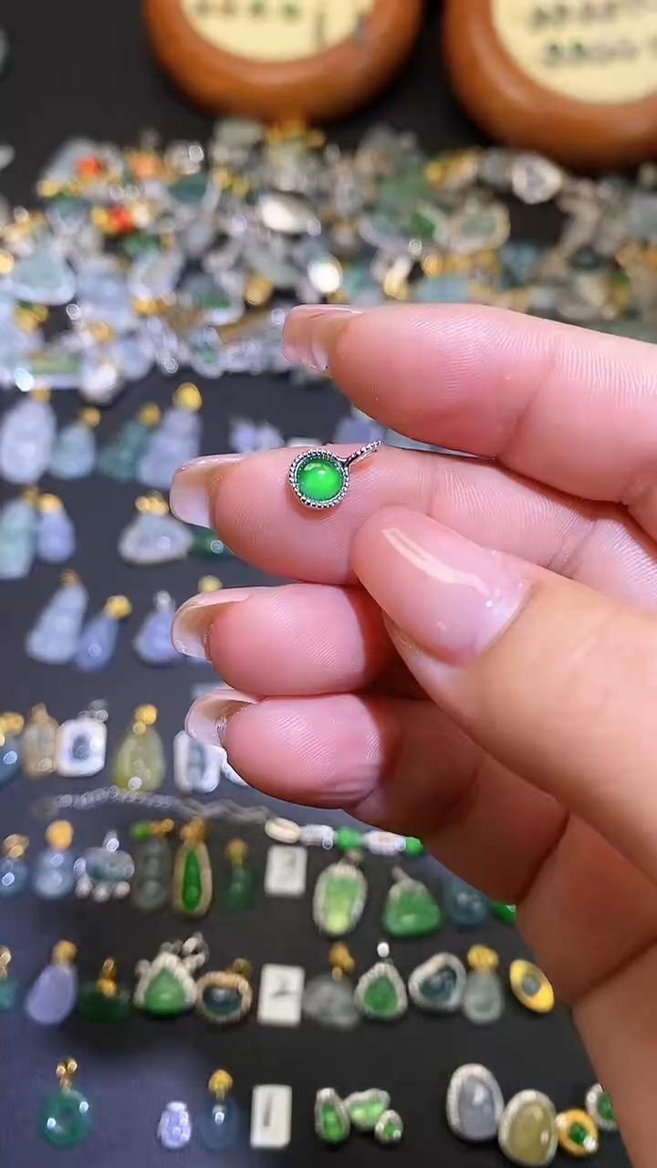 【闪购商品】翡翠吊坠(不含链)银S925镶嵌1