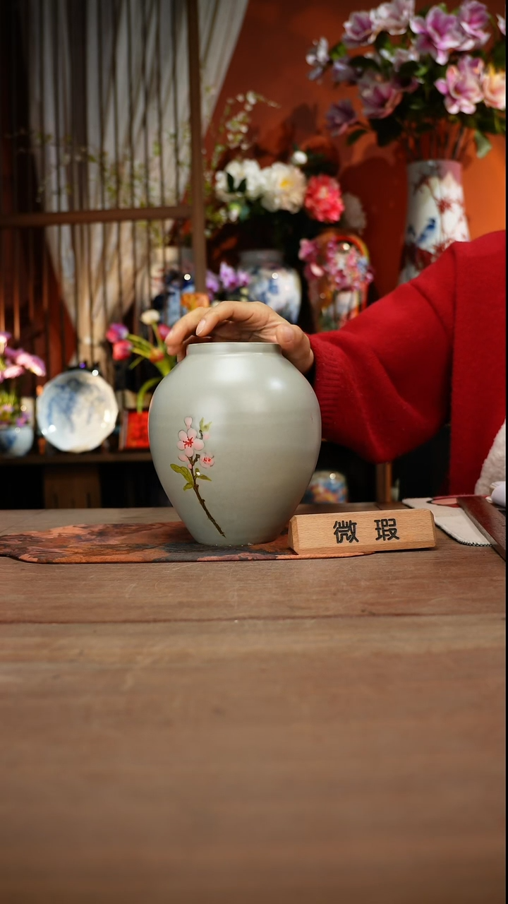当代高温釉下彩手绘陶瓷餐具