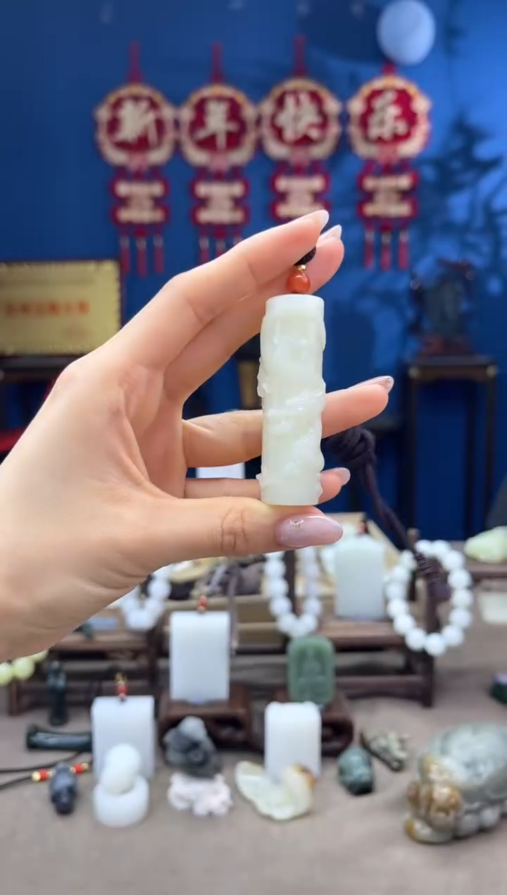 【闪购商品】和田玉颈饰未镶嵌1