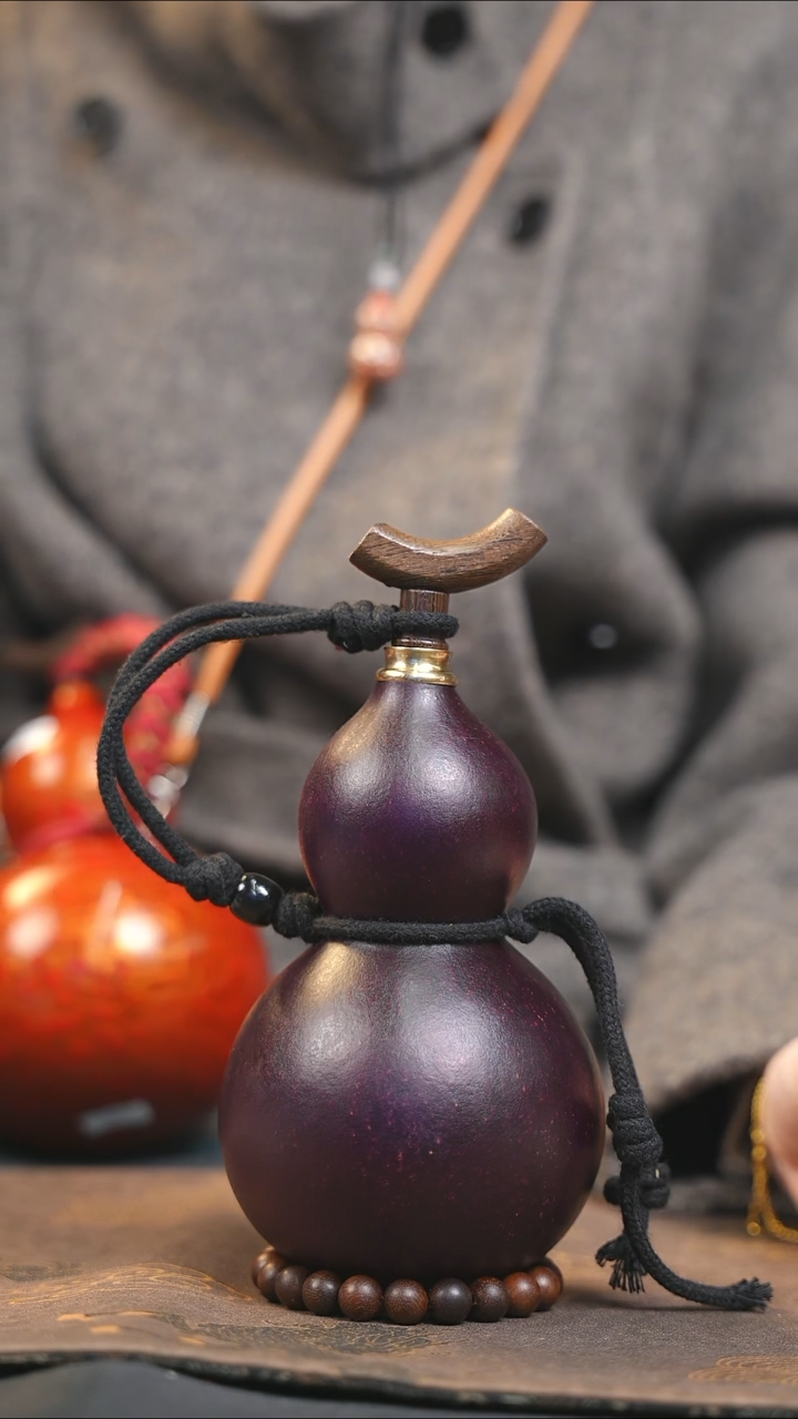 【闪购商品】XN163大漆酒葫芦不包手串及旋转底座