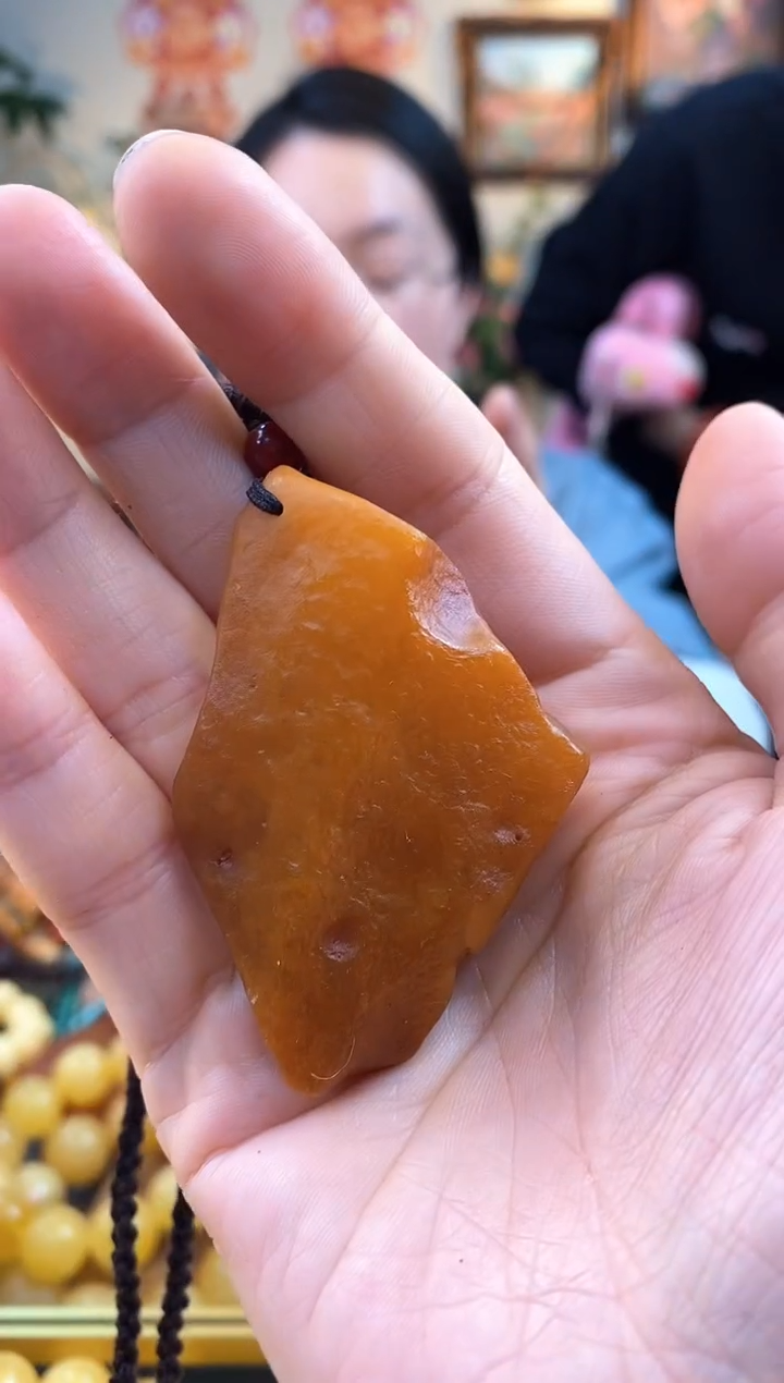 【闪购商品】琥珀颈饰未镶嵌吊坠