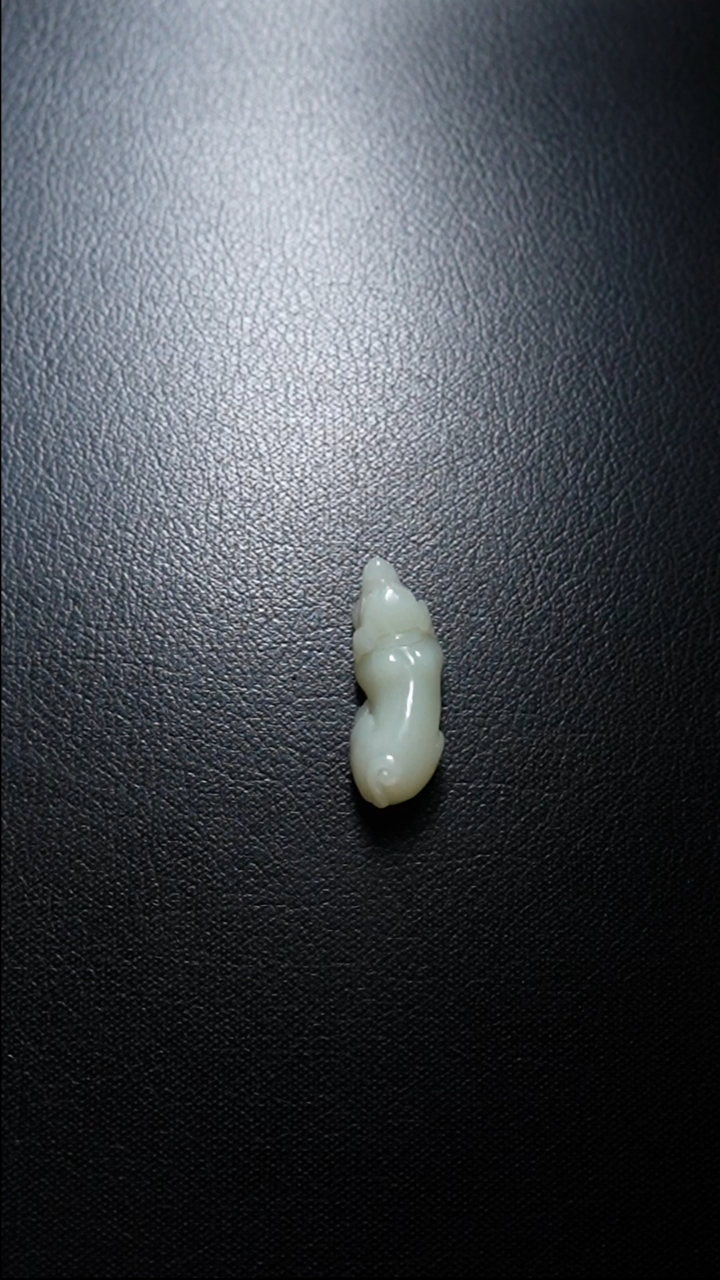 【闪购商品】和田玉（糖玉）颈饰未镶嵌狗