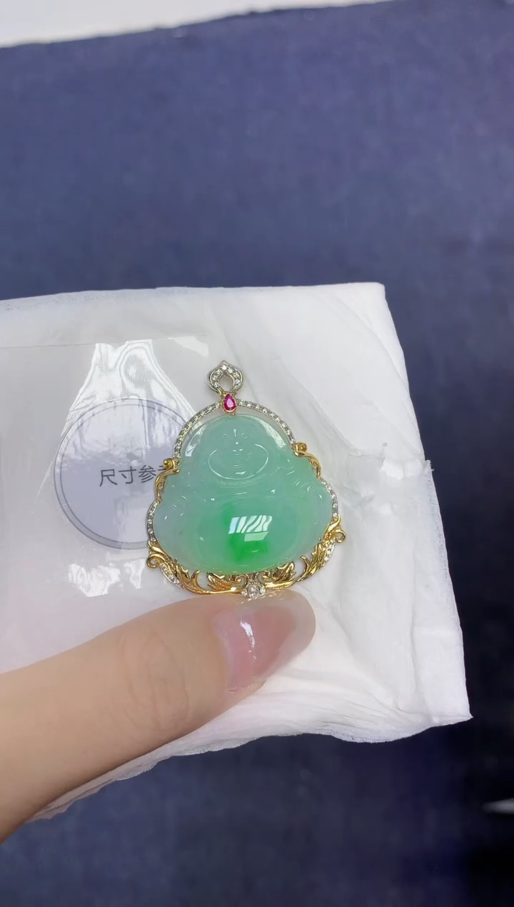 颈饰18K金镶嵌翡翠天然缅甸翡翠A货百元以上9元证书费自理