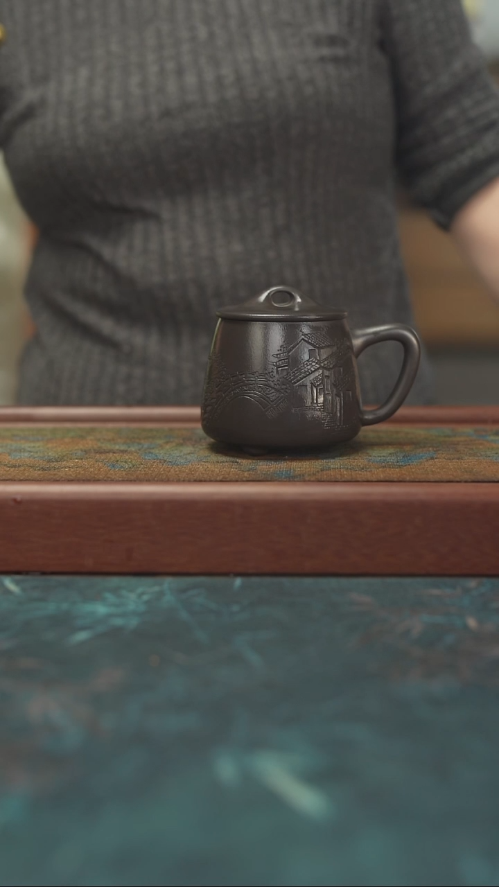 吕*生12.23黑心土 石瓢