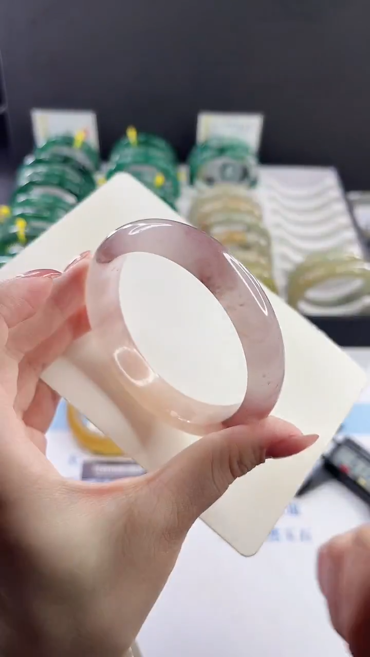 未镶嵌手镯石英质玉多样性发货L77