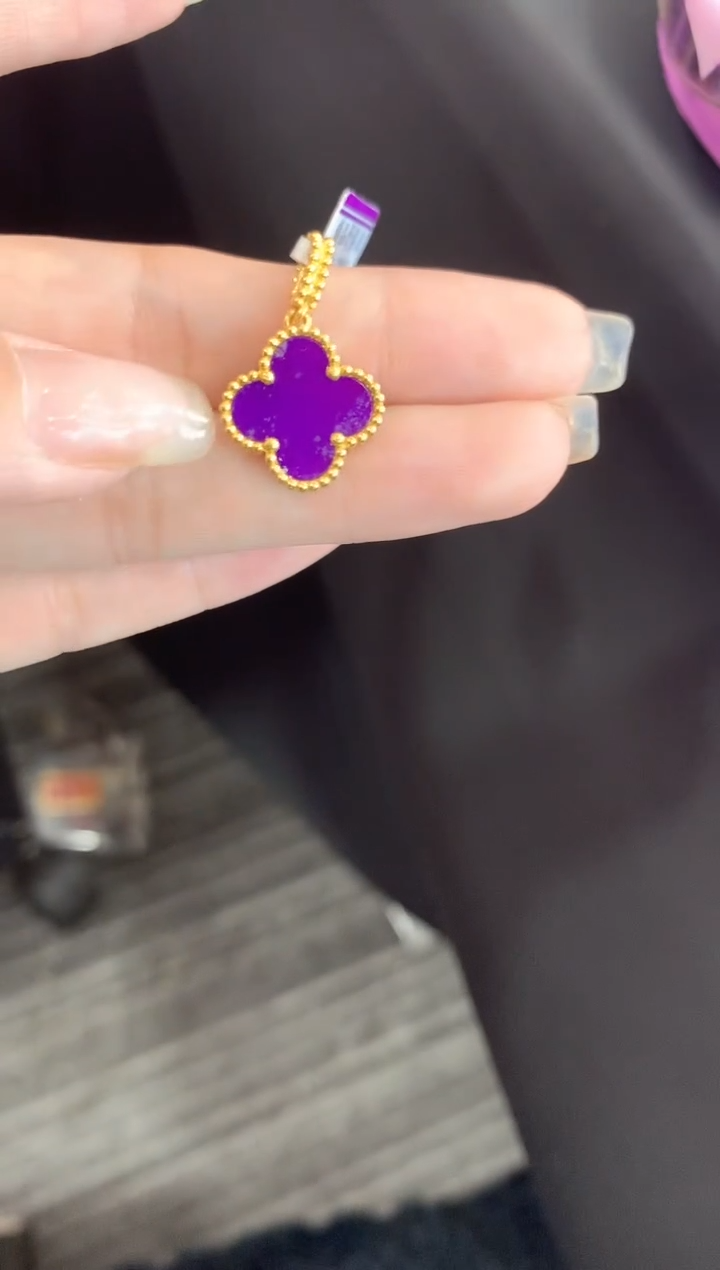 【闪购商品】苏纪石（舒俱来）.足金镶嵌舒俱来吊坠