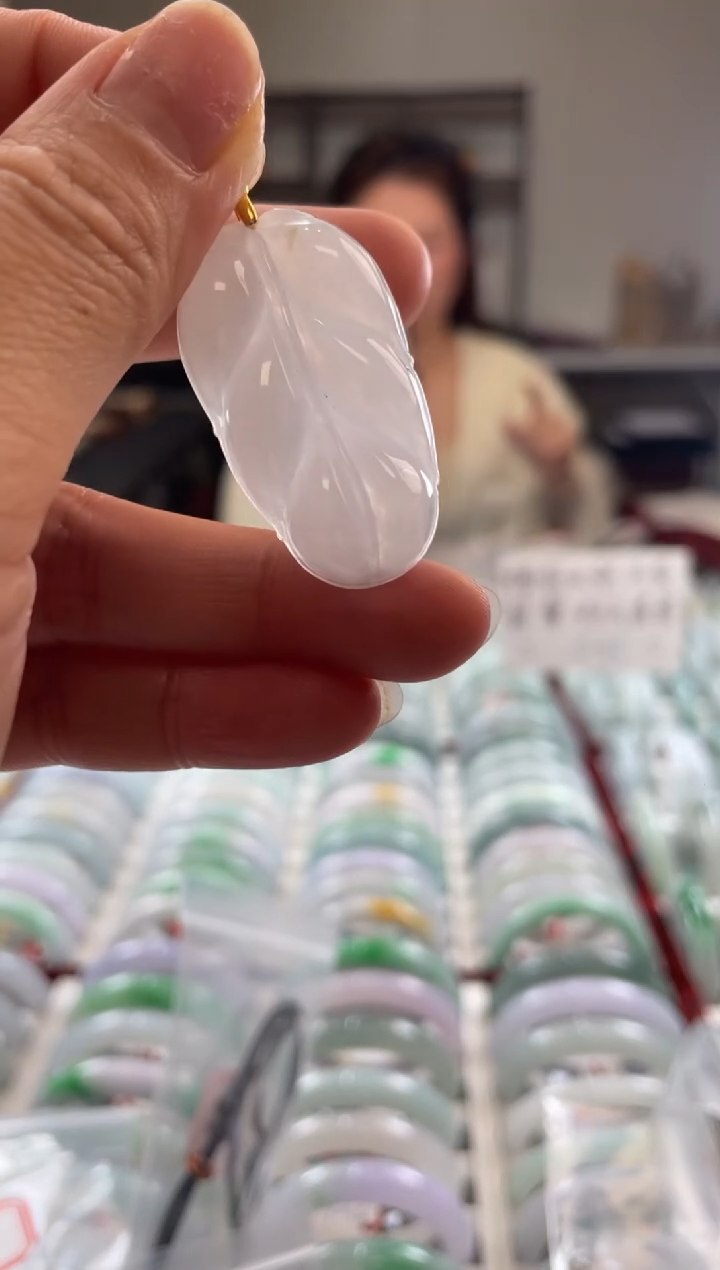 颈饰未镶嵌翡翠多样性发一