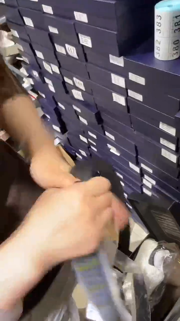 头层牛皮380品牌男包清货中（不要卡单，理性消费)